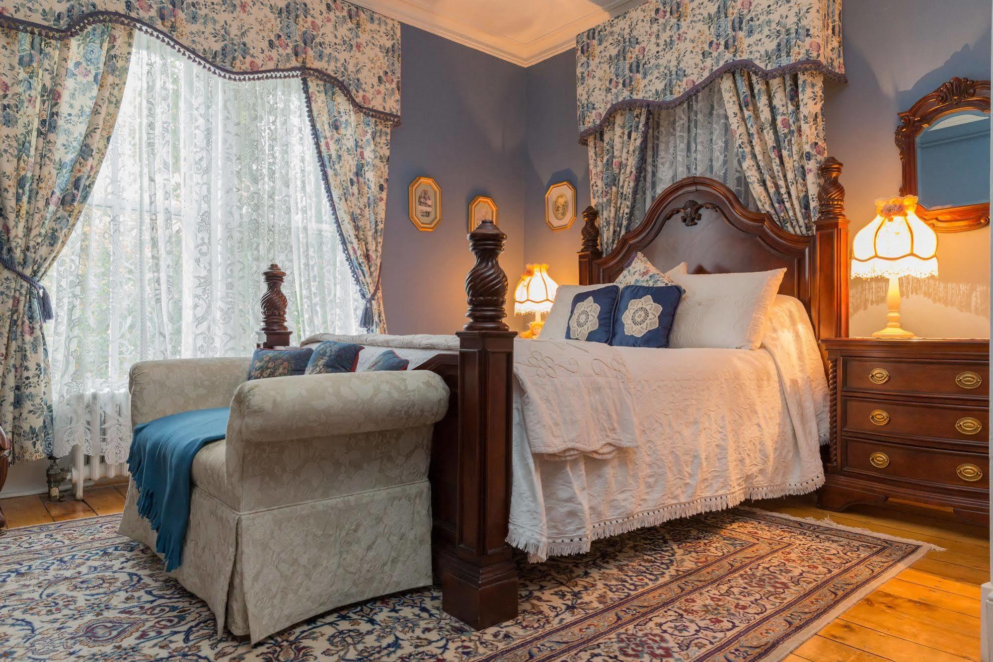 Fitzroy Hall Charlottetown Luaran gambar