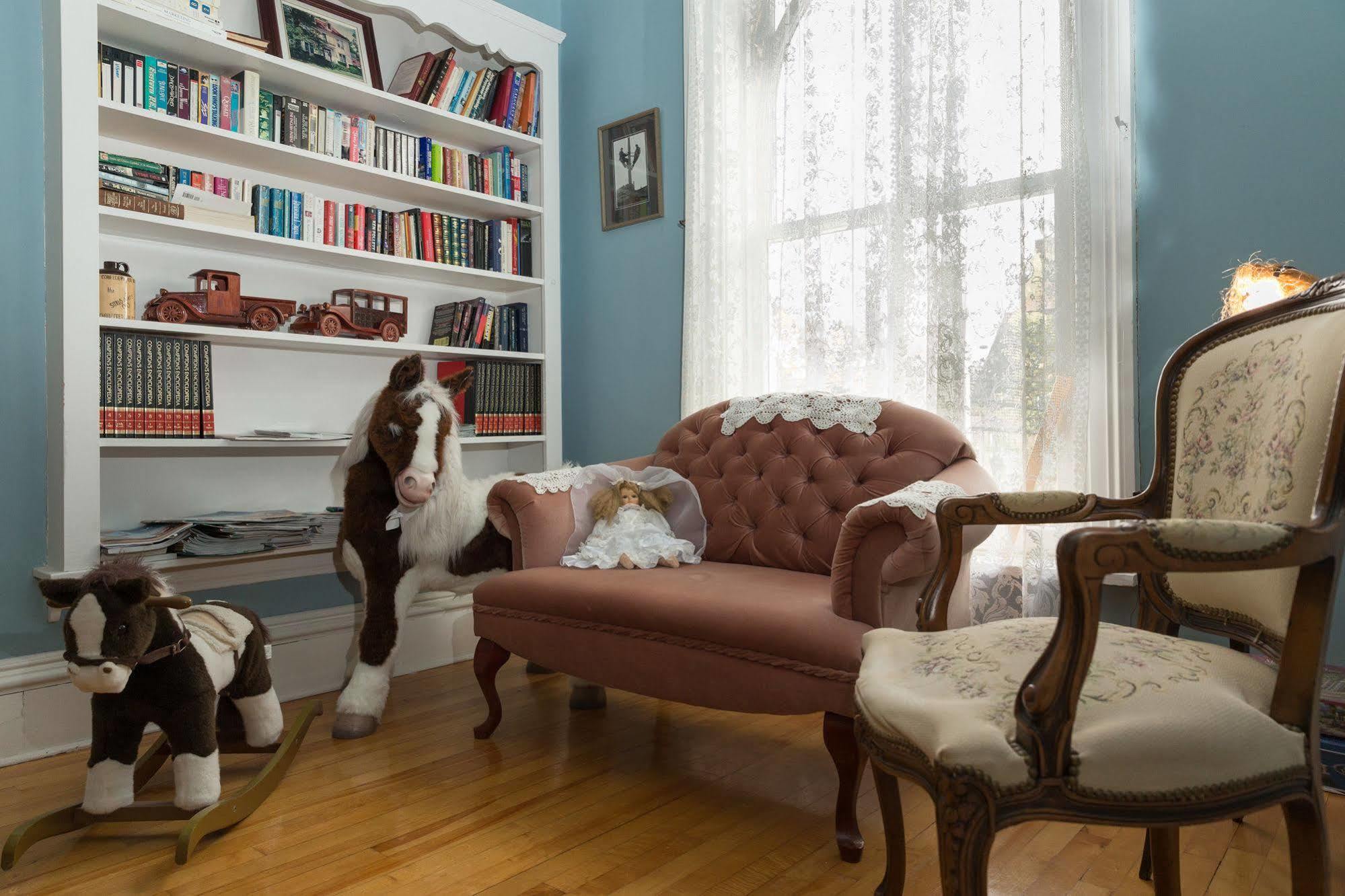 Fitzroy Hall Charlottetown Luaran gambar